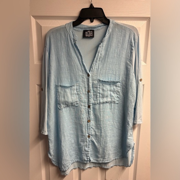 Luxe Tops - LUXE Boutique Viscose/Linen Blend Top Size Large